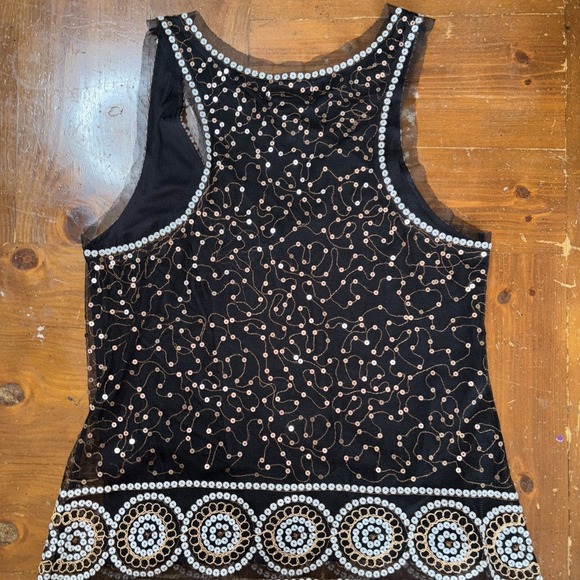 Maxx Studio Specialty Products Black Embroidered Sequined Sleeveless Top Medium - Picture 4 of 5